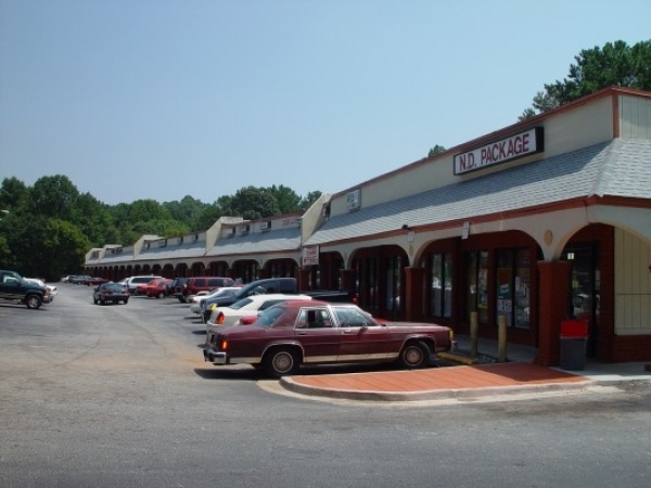 Listing Image #1 - Shopping Center for lease at 3711 N. Decatur Rd, Decatur GA 30032