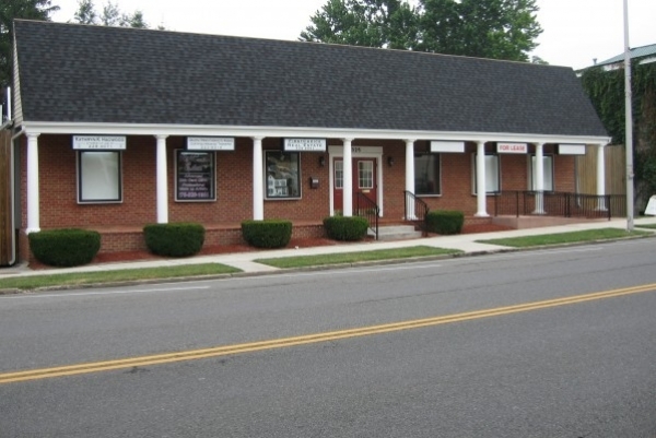 Listing Image #1 - Office for lease at 325 East Main Street, Wytheville VA 24382 Listing Image #1 - Office for lease at 325 East Main Street, Wytheville VA 24382