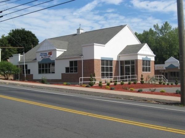 Listing Image #1 - Shopping Center for lease at 450 South Main ST, New Britain CT 06051