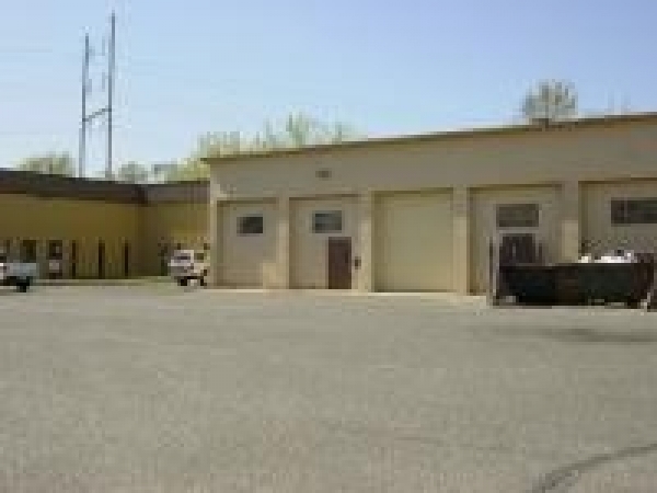 Listing Image #1 - Industrial for lease at 968 Shrewsbury Avenue, Tinton Falls NJ 07724 Listing Image #1 - Industrial for lease at 968 Shrewsbury Avenue, Tinton Falls NJ 07724