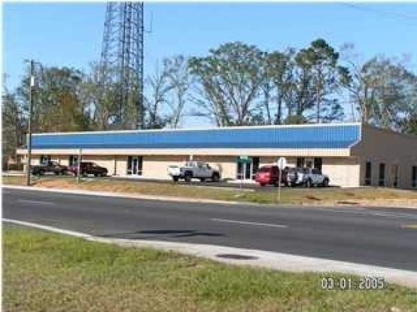 Listing Image #1 - Office for lease at 2415 N Pace Blvd. #2, Pensacola FL 32505