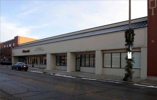 Listing Image #1 - Retail for lease at 187-195 N York Rd, Elmhurst IL 60126