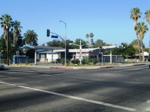 Listing Image #1 - Retail for lease at 8659 Corbin Avenue, Winnetka CA 91306