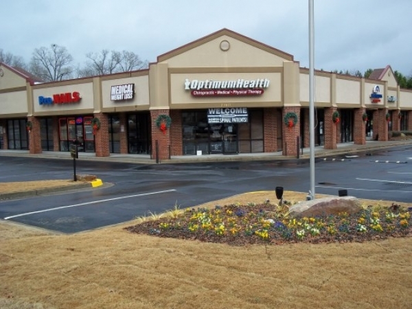 Listing Image #1 - Retail for lease at 2360 Towne Lake Parkway, Woodstock GA 30189