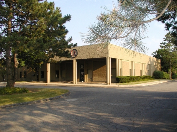 Listing Image #1 - Industrial Park for lease at 37633-37709 Schoolcraft Road, Livonia MI 48150
