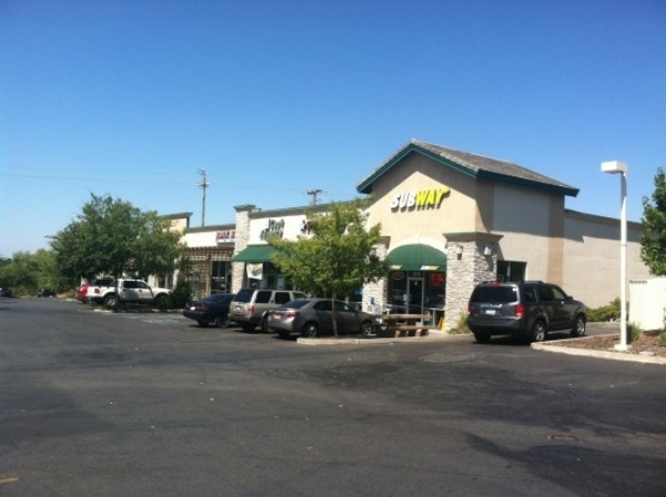 Listing Image #1 - Retail for lease at 1062 S Main Street, Red Bluff CA 96080 Listing Image #1 - Retail for lease at 1062 S Main Street, Red Bluff CA 96080