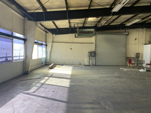 Listing Image #1 - Industrial for lease at 501 E Cerritos Ave, Anaheim CA 92805 Listing Image #1 - Industrial for lease at 501 E Cerritos Ave, Anaheim CA 92805