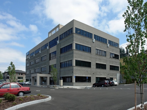 Listing Image #1 - Health Care for lease at 9300 SE 91st Ave, Happy Valley OR 97086