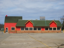 Retail property for lease in Newton, IA