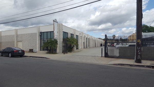 Listing Image #1 - Industrial for lease at 14701 Arminta Street, Panorama City CA 91402