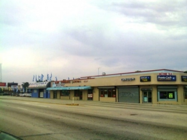 Listing Image #1 - Retail for lease at 2905 NW 27 Ave, Miami FL 33142 Listing Image #1 - Retail for lease at 2905 NW 27 Ave, Miami FL 33142