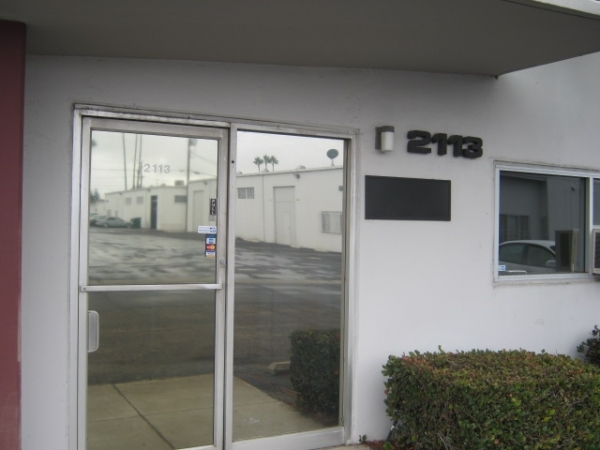 Listing Image #1 - Industrial for lease at 2113 S. Grand Avenue, Santa Ana CA 92705