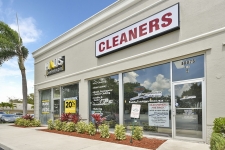 Listing Image #1 - Retail for lease at 10075 Yamato Road, Boca Raton FL 33498 Listing Image #1 - Retail for lease at 10075 Yamato Road, Boca Raton FL 33498