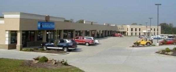 Listing Image #1 - Retail for lease at Shawnee Parkway & Silver Springs Rd., Cape Girardeau MO 63701