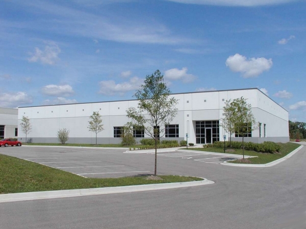 Listing Image #1 - Industrial for lease at 1171 S. Northpoint Blvd, Waukegan IL 60085