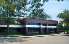 Listing Image #1 - Industrial for lease at 11304 - 11328 Aurora Avenue, Urbandale IA 50322