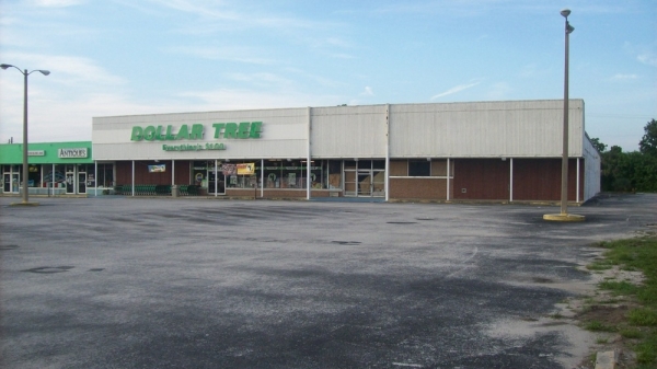 Listing Image #1 - Retail for lease at 601 Cheney Hwy, Titusville FL 32780
