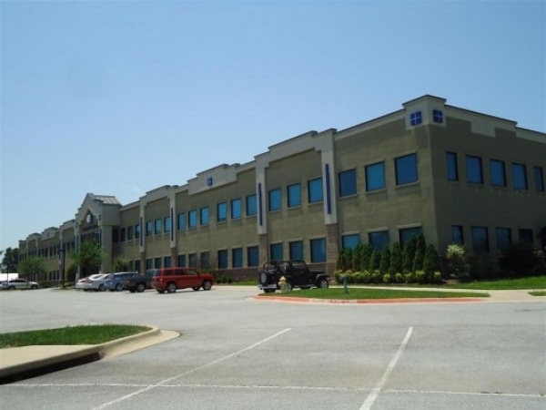 Listing Image #1 - Office for lease at 1116 S Walton Blvd, Bentonville AR 72712