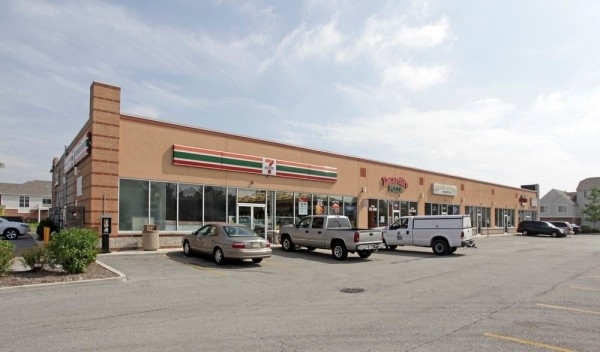 Listing Image #1 - Retail for lease at 7544 W 103rd Street, Bridgeview IL 60455