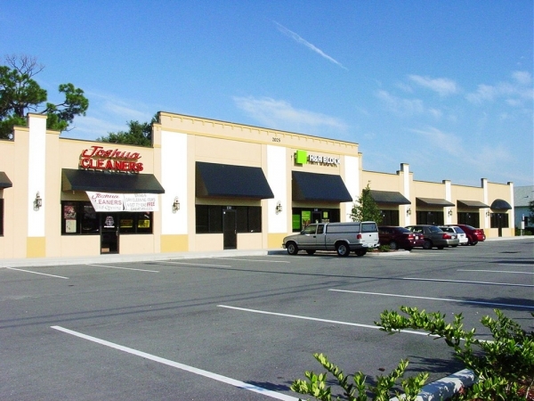 Listing Image #1 - Shopping Center for lease at 2025 Murrell Rd, Rockledge FL 32955