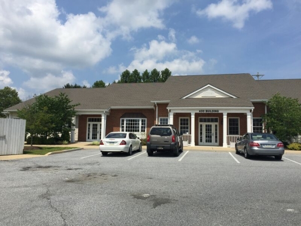 Listing Image #1 - Retail for lease at 400 Vineyard Way, West Grove PA 19390