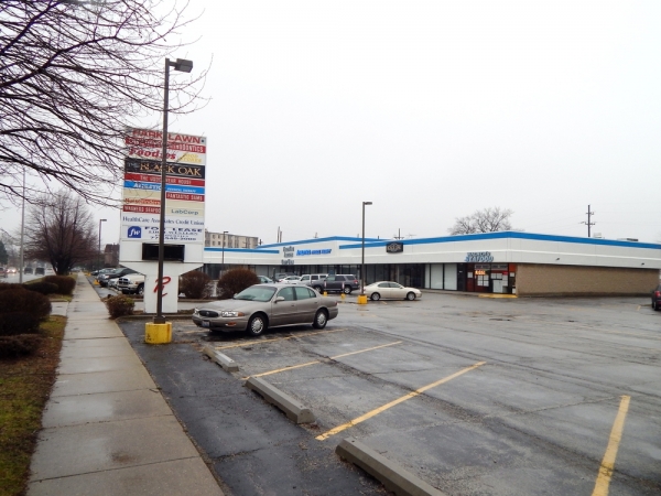 Listing Image #1 - Shopping Center for lease at 9600-9650 S. Pulaski, Oak Lawn IL 60453