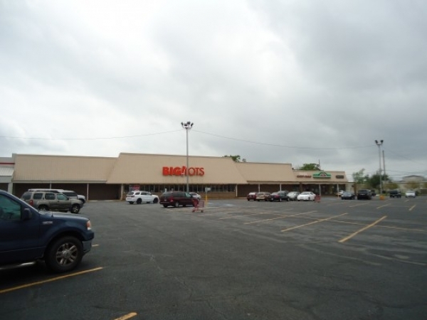 Listing Image #1 - Shopping Center for lease at 5005 Lapalco Blvd., Marrero LA 70072