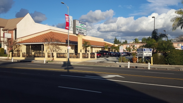 Listing Image #1 - Office for lease at 9320 Reseda Boulevard, Northridge CA 91324