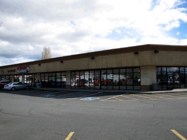 Listing Image #1 - Retail for lease at 5518 South Sixth Street, Klamath Falls OR 97603