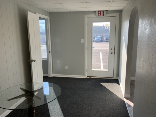 Listing Image #4 - Retail for lease at 5158 US Hwy 61/67, Imperial MO 63052 Listing Image #4 - Retail for lease at 5158 US Hwy 61/67, Imperial MO 63052