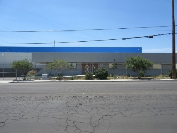 Listing Image #1 - Industrial for lease at 3855 W. Harmon Ave, Las Vegas NV 89103