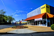 Listing Image #1 - Retail for lease at 562 Wylie Rd, Marietta GA 30067