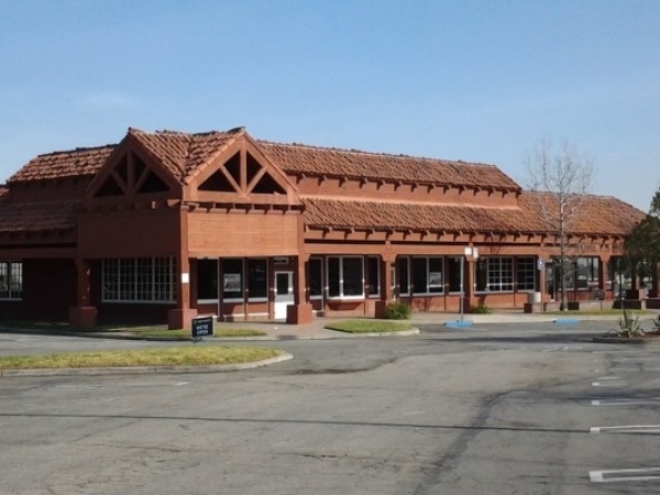 Listing Image #1 - Retail for lease at 2000-2026 N. Riverside Ave., Rialto CA 92377