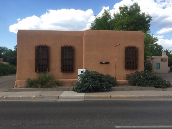Listing Image #1 - Others for lease at 409 Paseo De Peralta, Santa Fe NM 87501