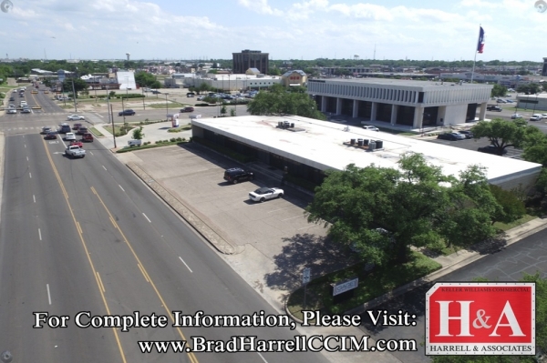 Listing Image #1 - Office for lease at 1512 Lake Air Drive, Waco TX 76710