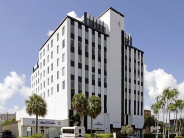 Listing Image #1 - Office for lease at 1920 E. Hallandale Beach Blvd., Hallandale Beach FL 33009