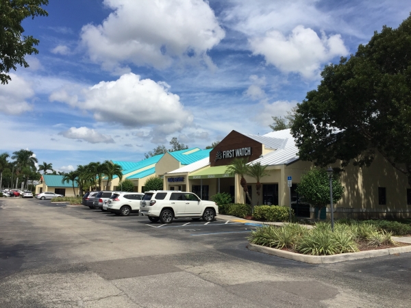 Listing Image #1 - Retail for lease at 13211 McGregor Blvd., Fort Myers FL 33919