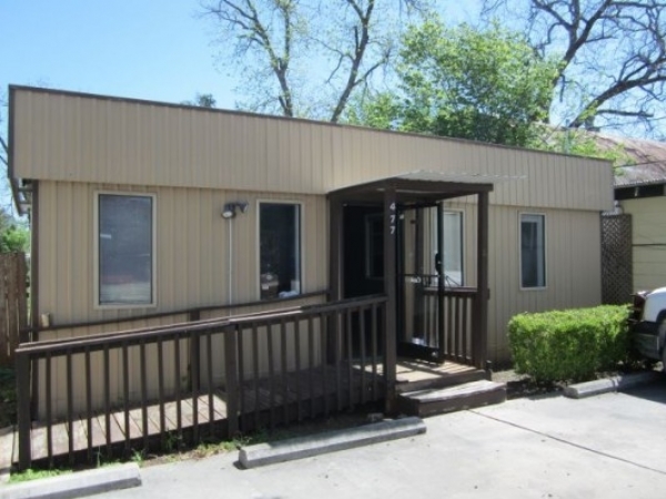 Listing Image #1 - Office for lease at 477 S. Castell Avenue, New Braunfels TX 78130 Listing Image #1 - Office for lease at 477 S. Castell Avenue, New Braunfels TX 78130
