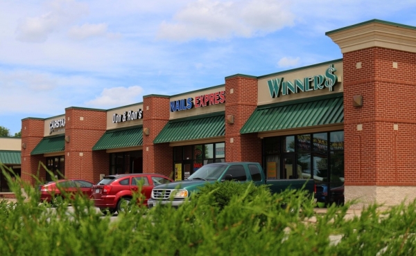 Listing Image #1 - Shopping Center for lease at 5413 S 72nd Street, Omaha NE 68127