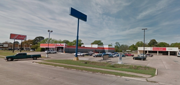 Listing Image #1 - Retail for lease at 2758 W. 70th St., Shreveport LA 71108