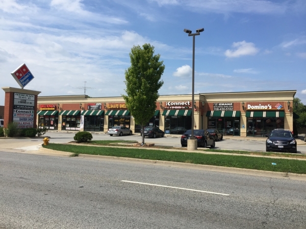 Listing Image #1 - Shopping Center for lease at 10402 S. Harlem Ave, Palos Hills IL 60465