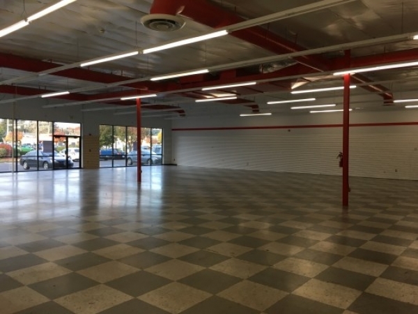 Listing Image #2 - Retail for lease at 5201 E. Fourth Plain, Blvd, Vancouver WA 98661