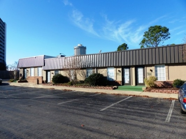 Listing Image #1 - Office for lease at 6051 N Brookline Ave, Oklahoma City OK 73112