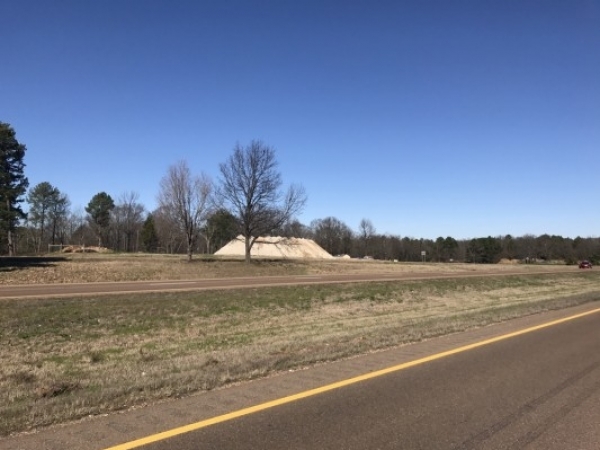 Listing Image #1 - Land for lease at 120-210 Christopher Cove, Nesbit MS 38651