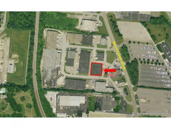 Listing Image #1 - Industrial for lease at 1523 Alum Industrial Drive, Columbus OH 43209