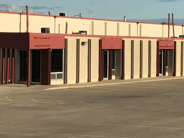 Listing Image #1 - Office for lease at 8214-8216 N UNIVERSITY ST, Peoria IL 61615