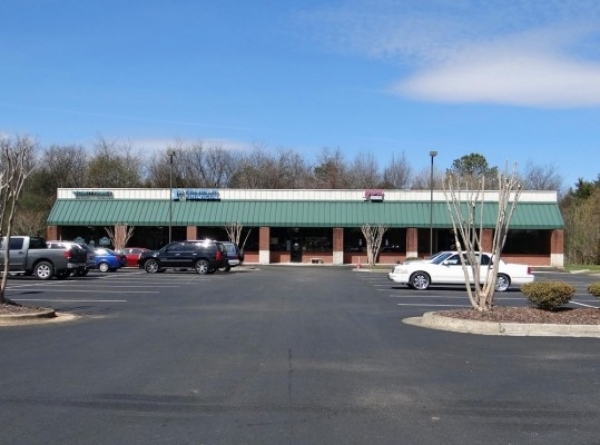 Listing Image #1 - Shopping Center for lease at 6200 Mastin Lake Road, Huntsville AL 35811