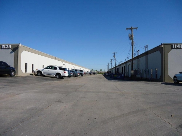 Listing Image #1 - Industrial for lease at 1125 & 1141 SE Grand, Oklahoma City OK 73129