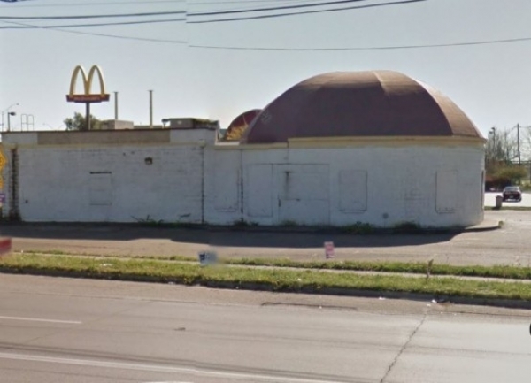 Listing Image #1 - Retail for lease at 1971 E Livingston Ave, Columbus OH 43209