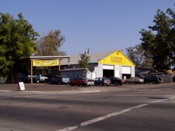 Listing Image #1 - Business for lease at 2505 E. Harding Way, Stockton CA 95205